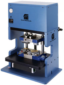 Universal QFP corner cutter and form station